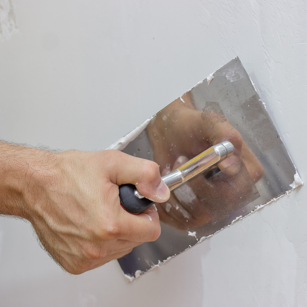 Mentor Spackles Over Cracks in the Cloud