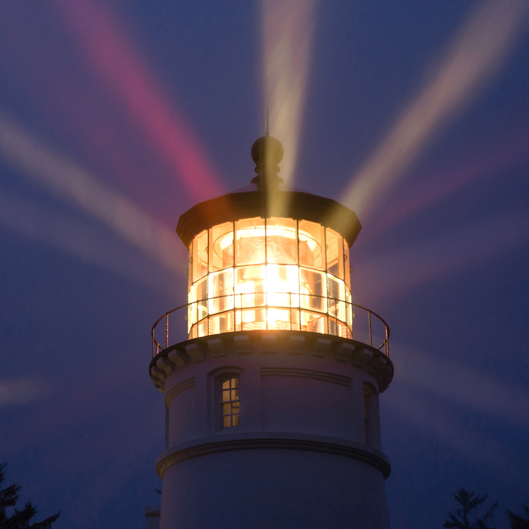 Guiding Light: University of Chicago Research Team Develops a Whole New Class of Integrated Photonic Circuits