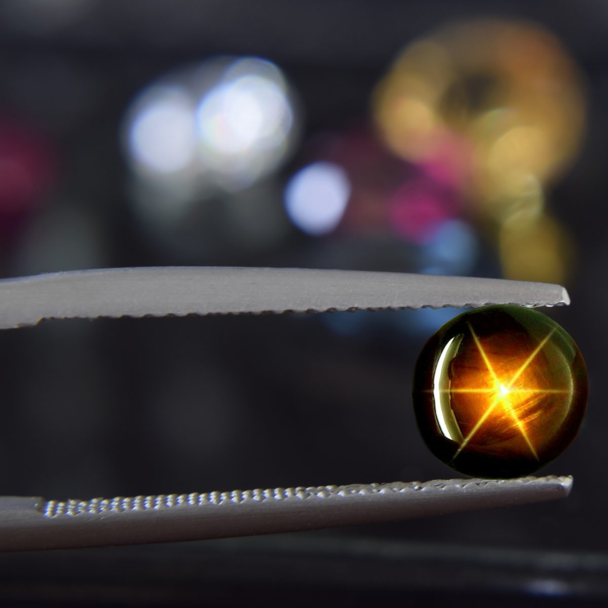 The Semiconductor Company That Came From Another World: the Siliconix Story, Part 1 – Starting With Star Sapphires