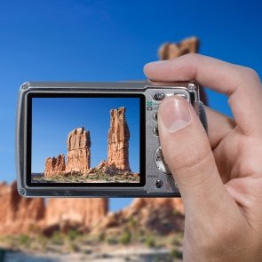 Embedded Display Control Applications Using FPGAs