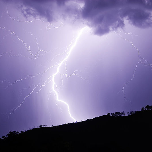 SCR based on-chip ESD protection  for LNA’s in 40nm CMOS