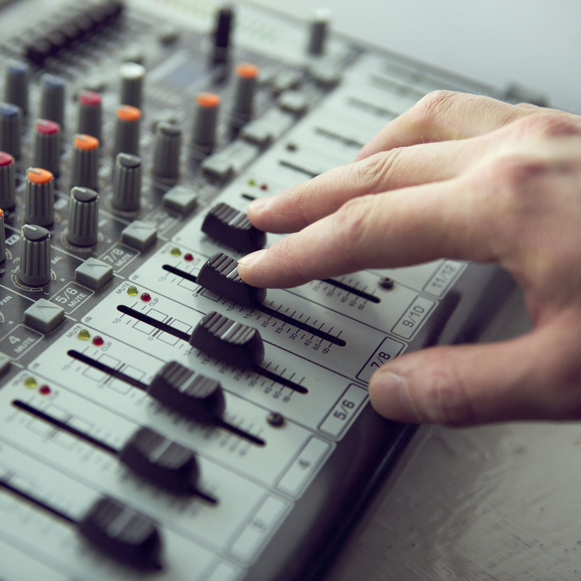 Toward Self-Driving FPGA Tools